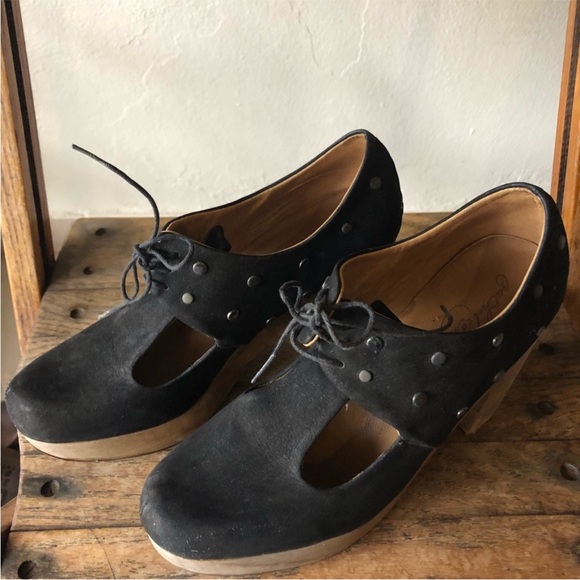 Rachel Comey Suede Platform Mary Jane Clogs - Picture 5 of 8